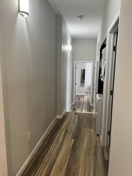 Breeze On Monmouth Appartement Newport Buitenkant foto